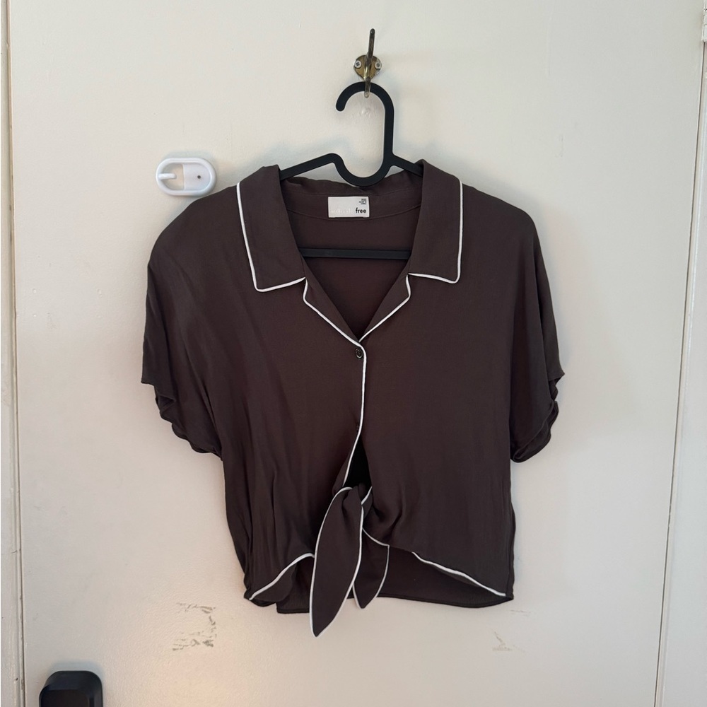 Wilfred Brown Short Sleeve Tie Front Shirt